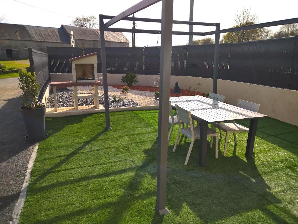 Gilles Diais Louisfert Exterior foto